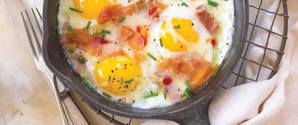 Serrano Braised Eggs