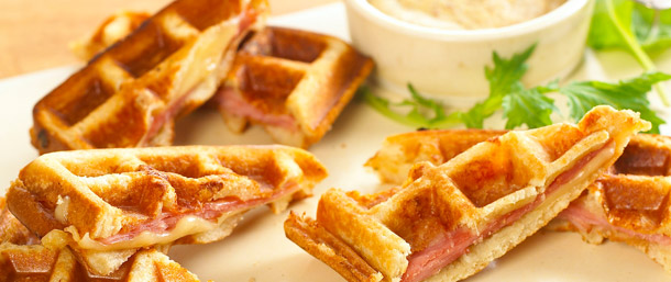 Sweet Slice® Ham & Cheddar Waffle Bites