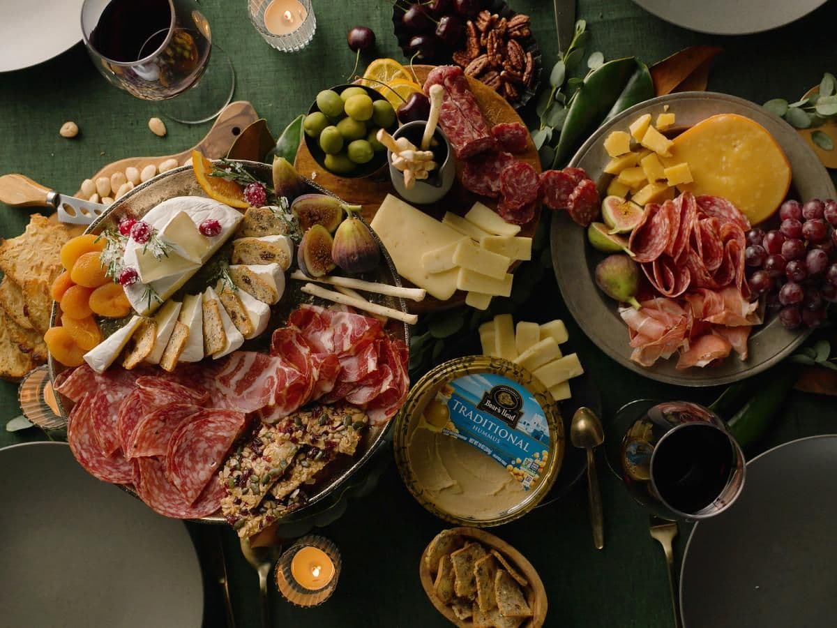 Holiday Charcuterie Tablescape