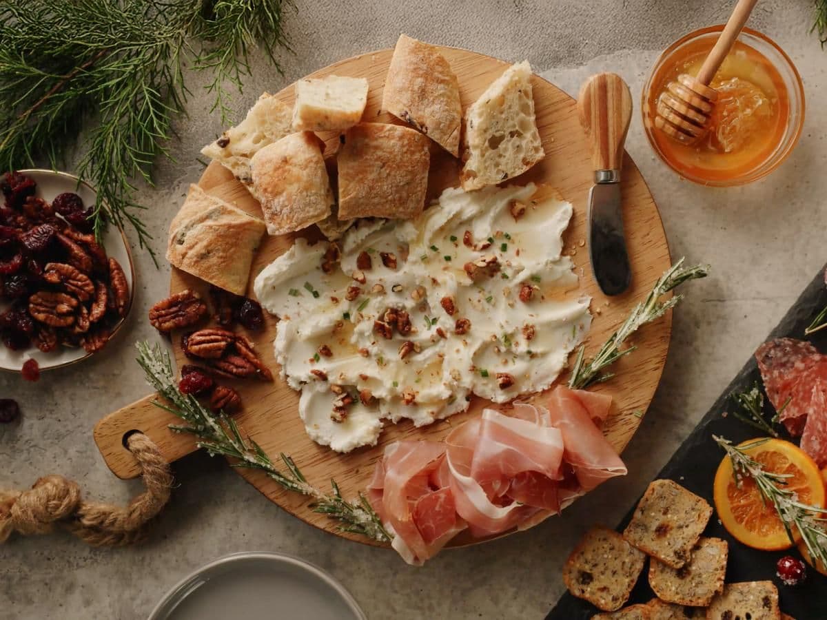 Holiday Chévre Board