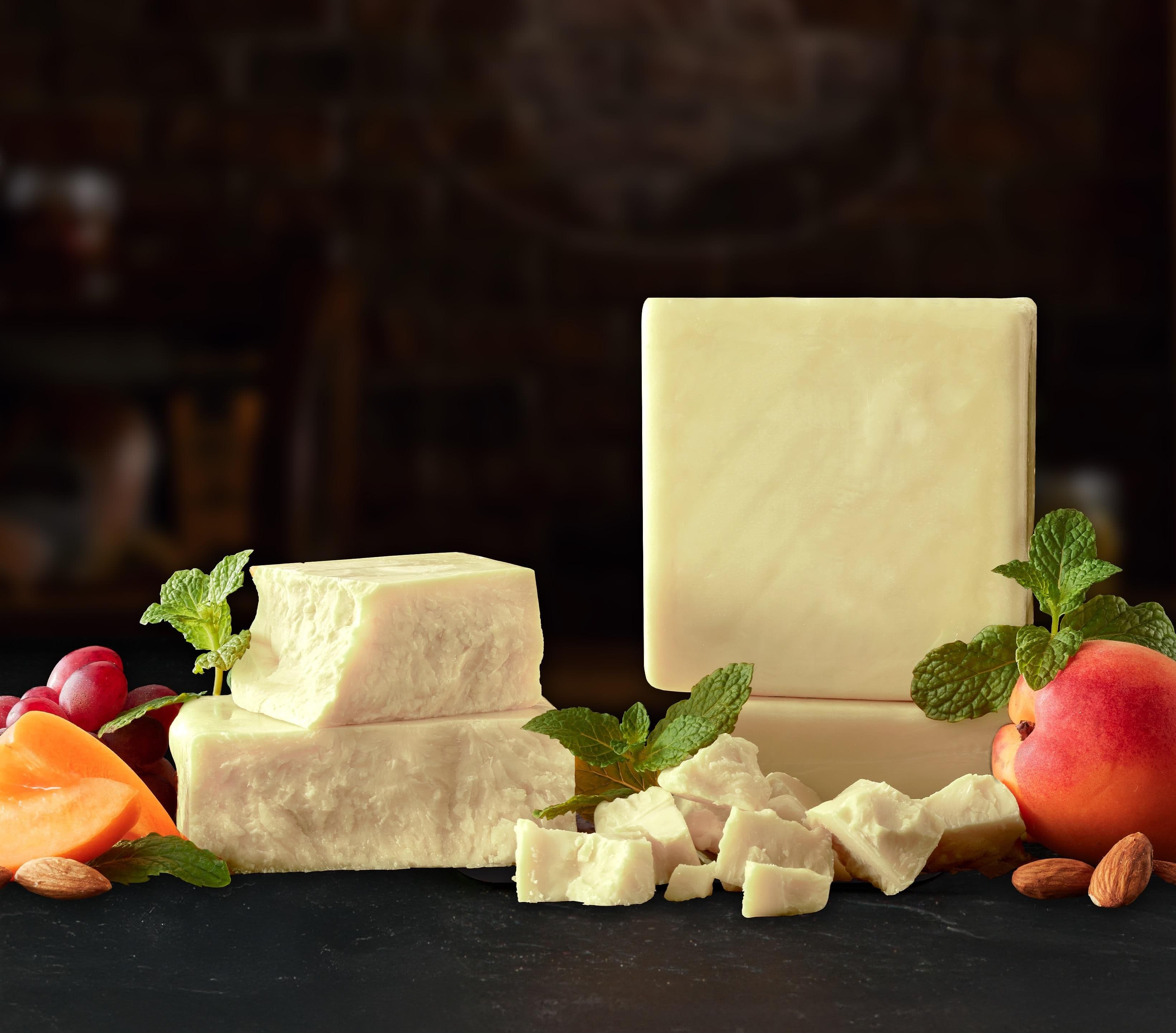 Sharp Wisconsin Cheddar Cheese - White