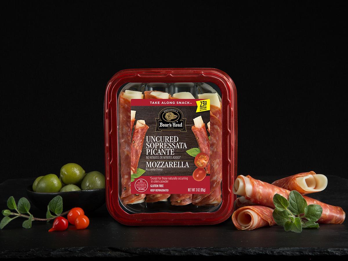 Uncured Sopressata Picante & Mozzarella Cheese Snack Boar's Head