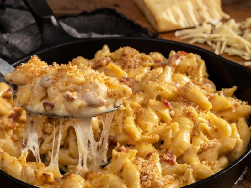 Bacon & Caramelized Onion Jack Mac & Cheese Recipe Boar's Head